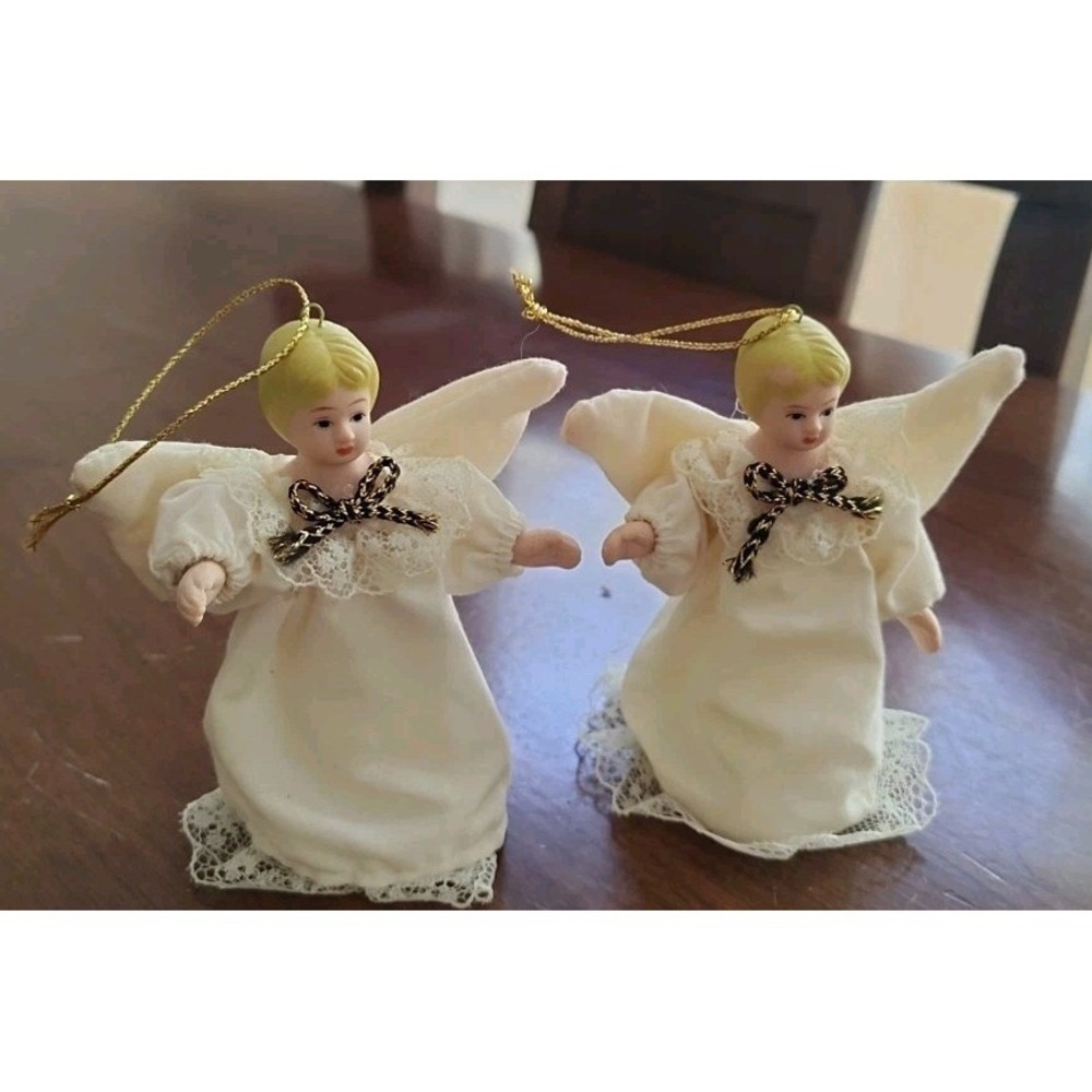 Angel Christmas Tree Ornaments Figurines Set of 2 Porcelain Ceramic‎ Lace
